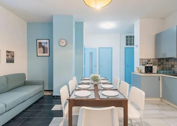 Center Apartment, Style, Location, Ac, Balcony * بودابست